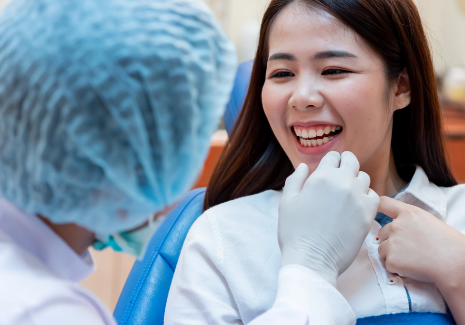 dental implant consultation our Serangoon, Jurong & Tampines clinics Singapore